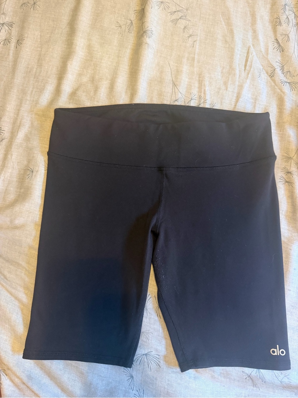 ALO Yoga Black High-Rise Bike Shorts - Picture 4 of 7